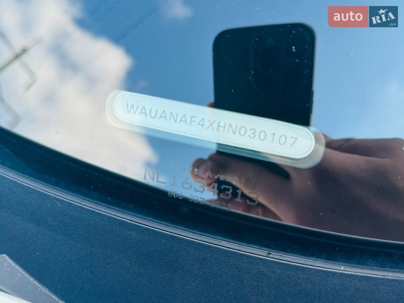 Седан Audi A4 2017 в Дніпрі