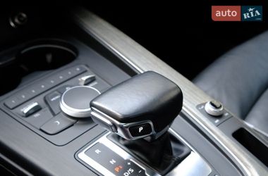 Седан Audi A4 2019 в Києві