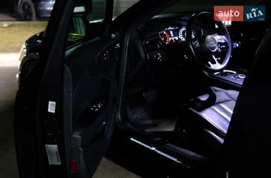 Седан Audi A4 2019 в Києві