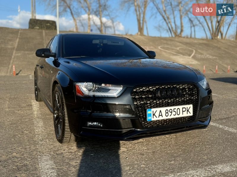 Седан Audi A4 2013 в Києві
