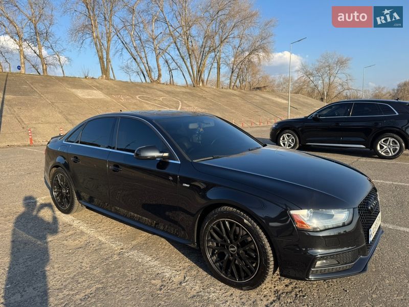 Седан Audi A4 2013 в Києві