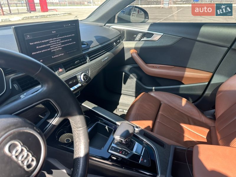 Седан Audi A4 2020 в Киеве