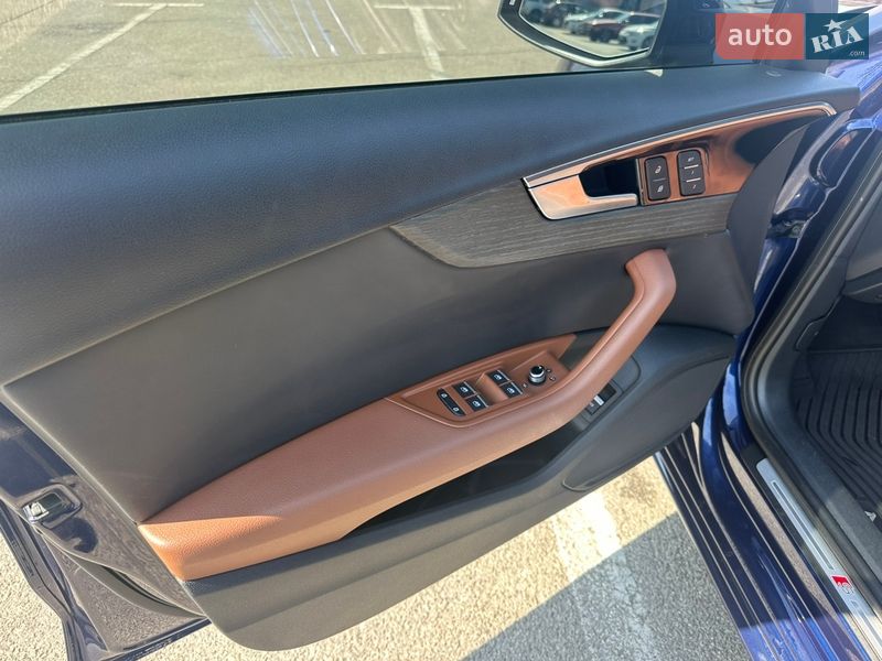 Седан Audi A4 2020 в Киеве