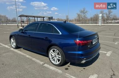 Седан Audi A4 2020 в Киеве