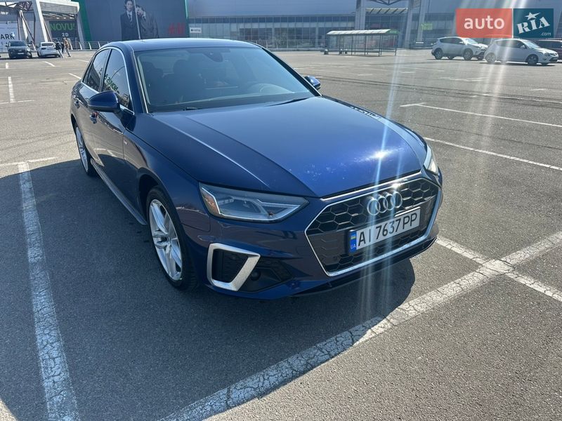 Седан Audi A4 2020 в Киеве