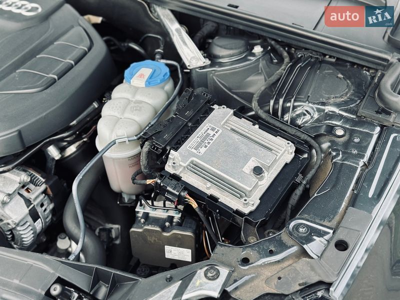 Седан Audi A4 2016 в Кременчуге