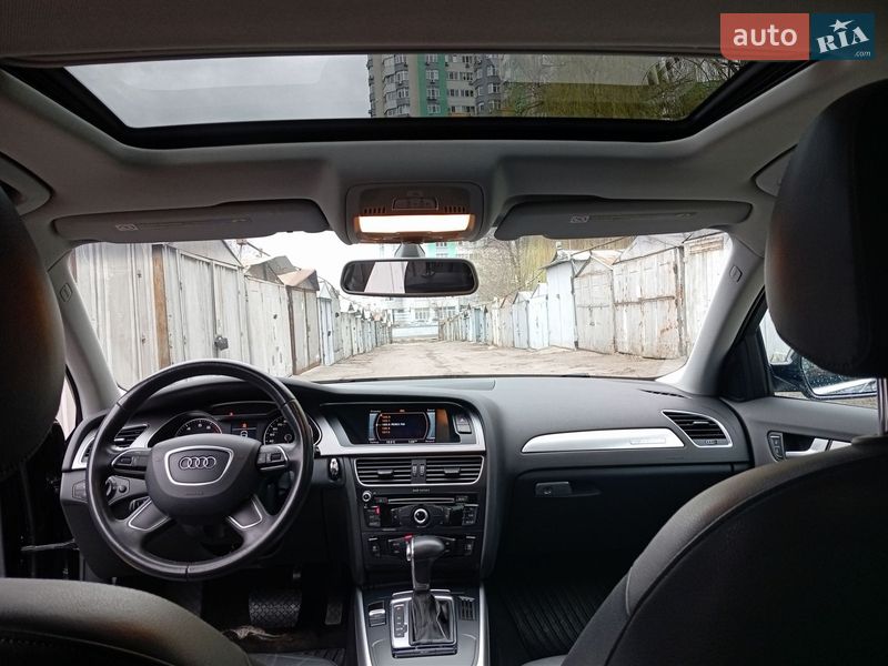 Седан Audi A4 2012 в Киеве