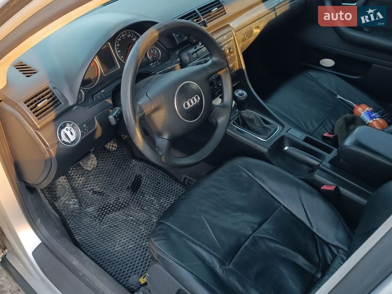 Седан Audi A4 2001 в Дунаевцах