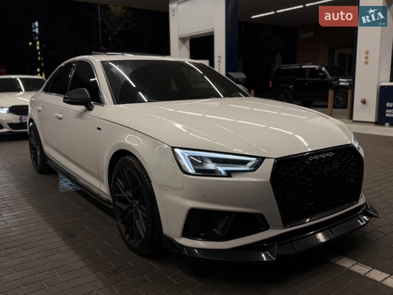Седан Audi A4 2019 в Дніпрі