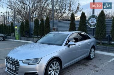 Седан Audi A4 2015 в Харькове