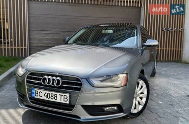 Седан Audi A4 2012 в Львове