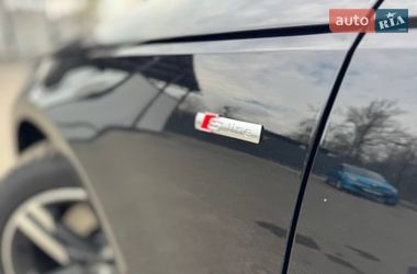 Седан Audi A4 2016 в Киеве