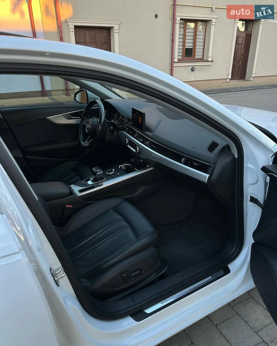 2017 Audi A4 - мініатюра 10
