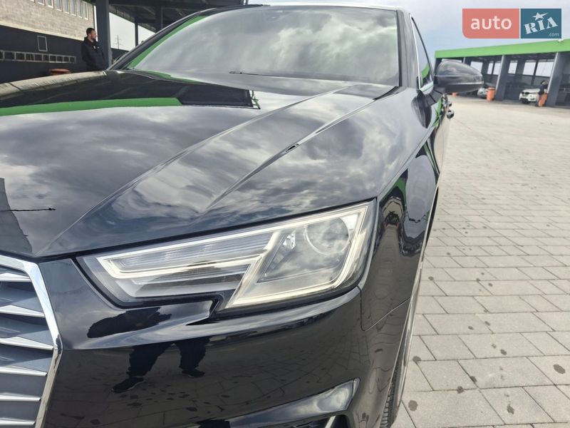 Седан Audi A4 2018 в Каменец-Подольском