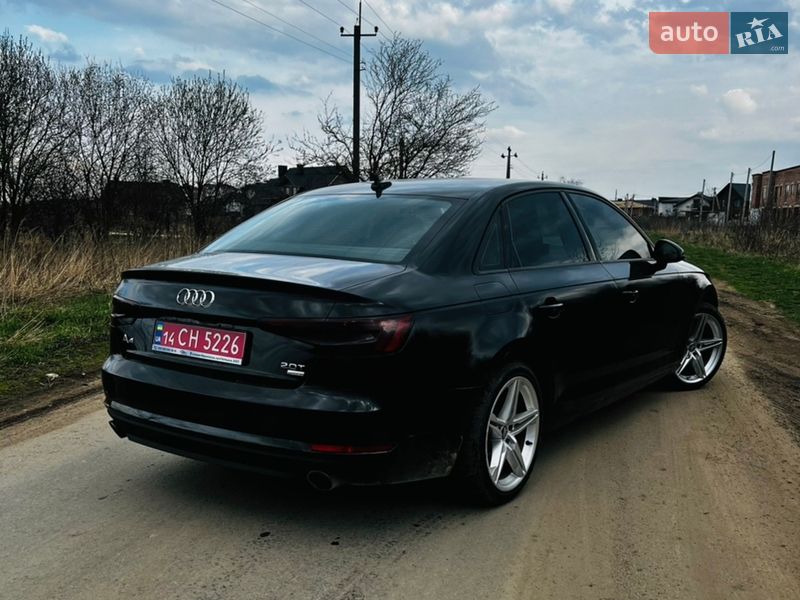 Седан Audi A4 2017 в Ивано-Франковске