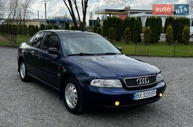 Седан Audi A4 1995 в Хмельницком