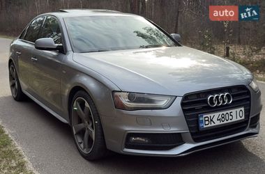 Седан Audi A4 2014 в Шацьку