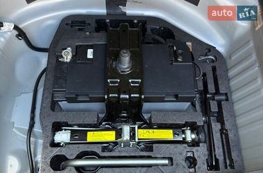 Седан Audi A4 2014 в Шацьку