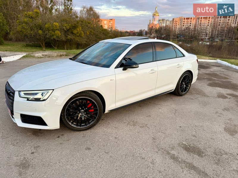Седан Audi A4 2018 в Рівному