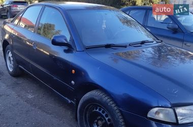 Седан Audi A4 1997 в Городенке