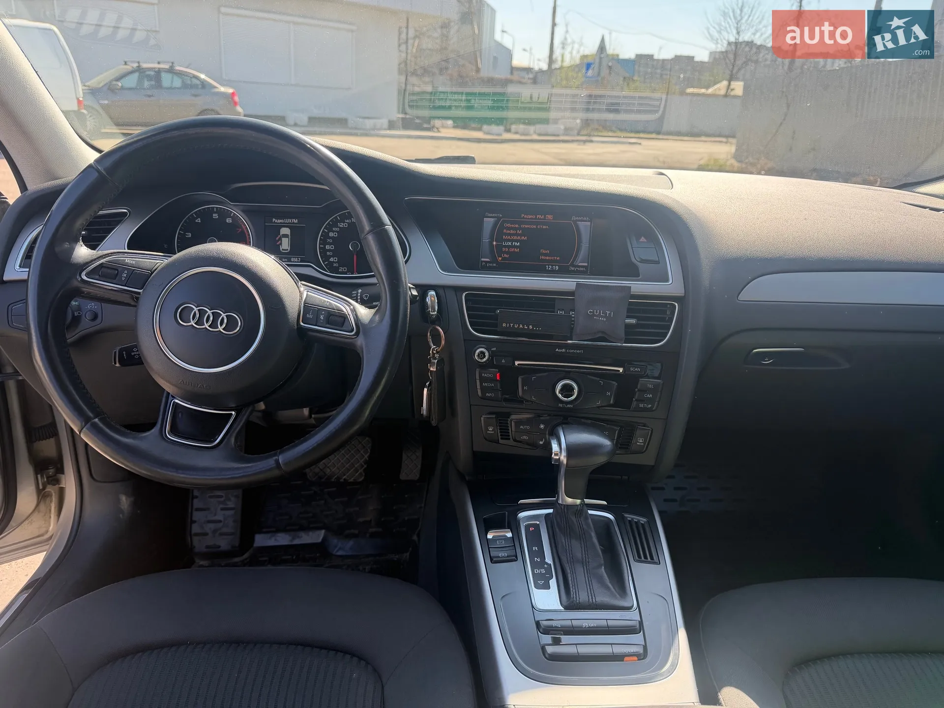2012 Audi A4 - мініатюра 10