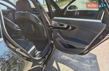 Универсал Audi A4 2018 в Киеве