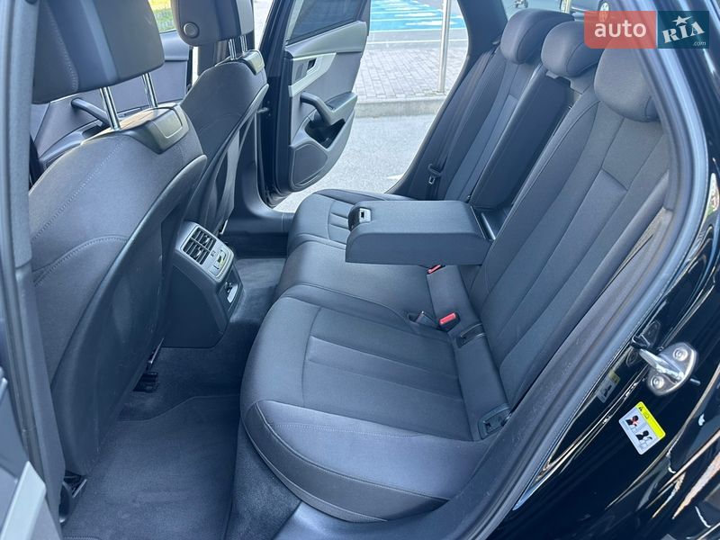 Універсал Audi A4 2020 в Києві