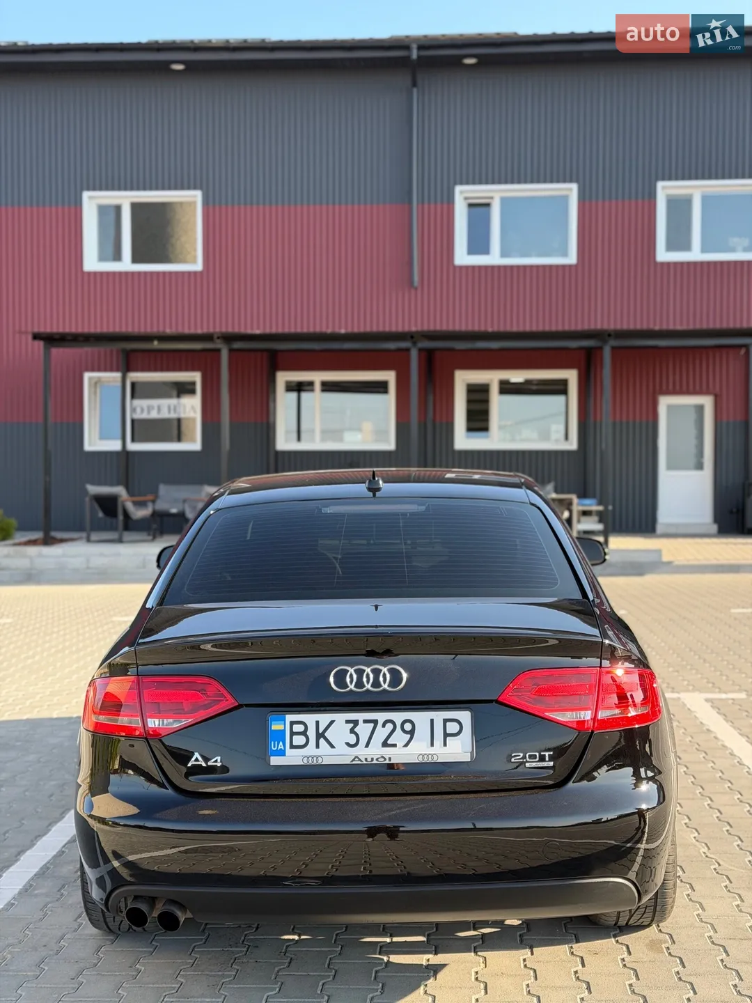 2010 Audi A4 - мініатюра 9