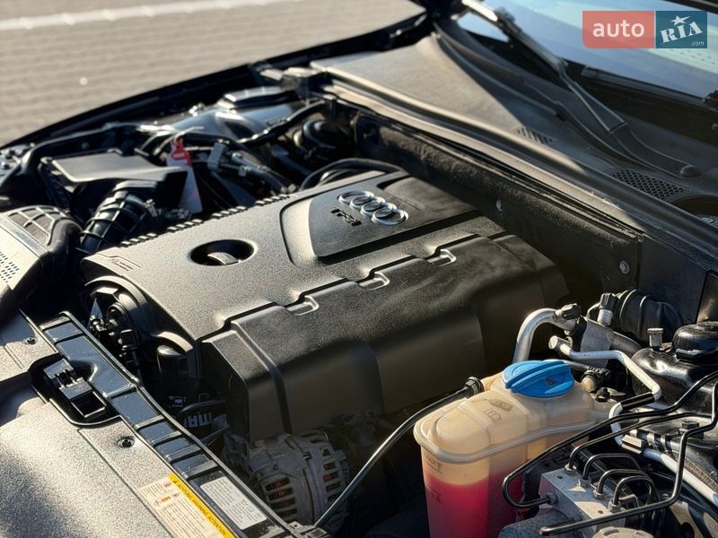 Седан Audi A4 2010 в Дубно