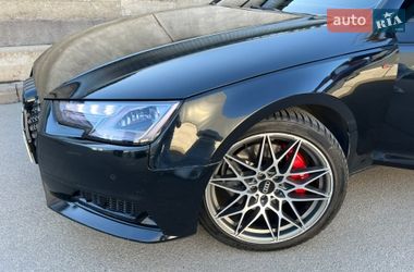 Седан Audi A4 2017 в Киеве