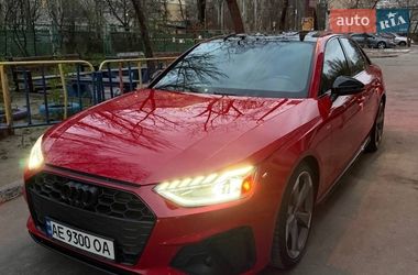 Седан Audi A4 2021 в Дніпрі