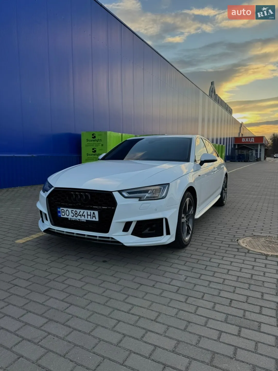 2016 Audi A4 - мініатюра 3