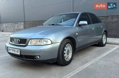 Седан Audi A4 2000 в Овруче