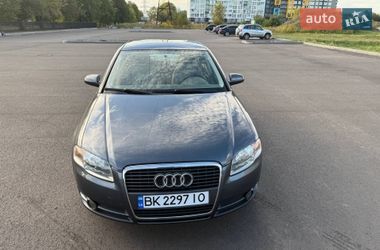 Седан Audi A4 2005 в Семеновке