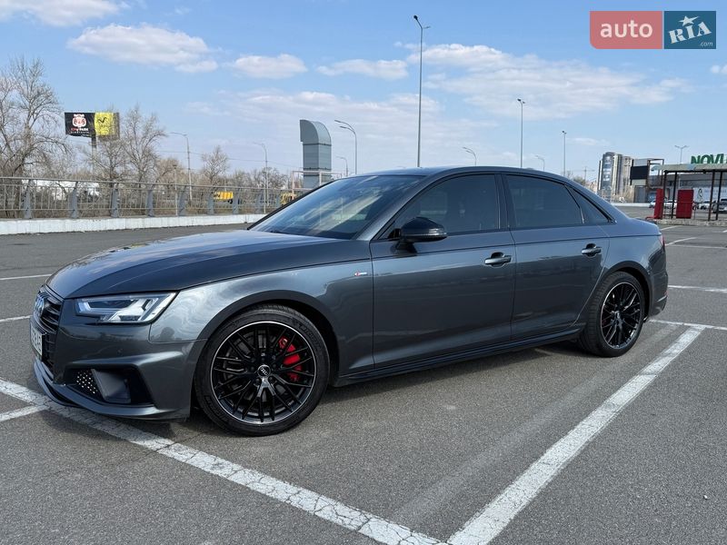Седан Audi A4 2018 в Киеве