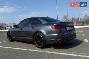 Седан Audi A4 2018 в Киеве