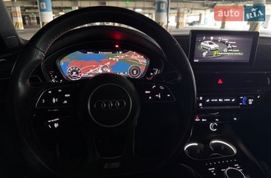 Седан Audi A4 2018 в Киеве