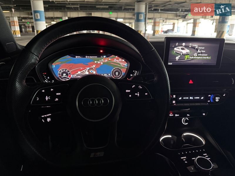 Седан Audi A4 2018 в Киеве