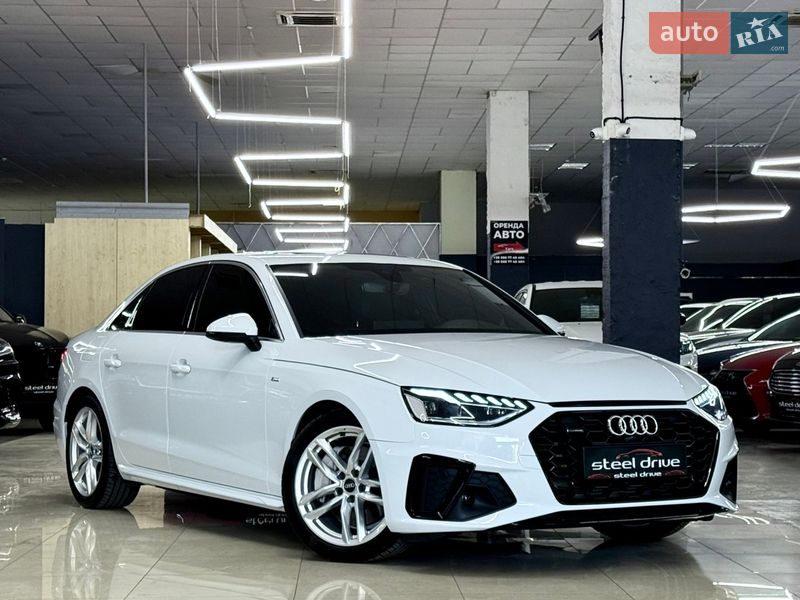 Седан Audi A4 2020 в Николаеве