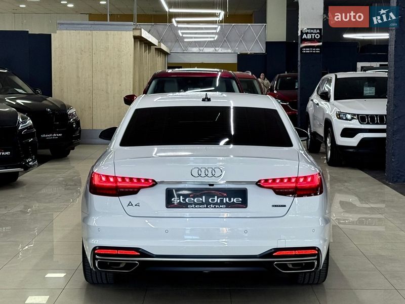 Седан Audi A4 2020 в Николаеве