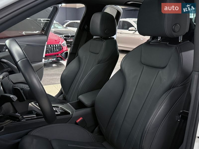 Седан Audi A4 2020 в Николаеве