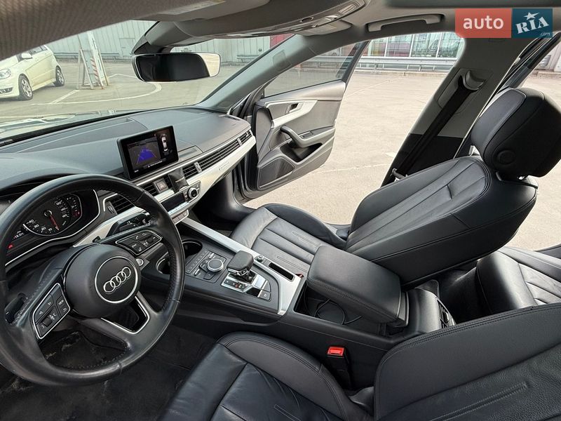 Седан Audi A4 2018 в Киеве