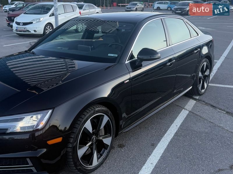 Седан Audi A4 2015 в Одессе
