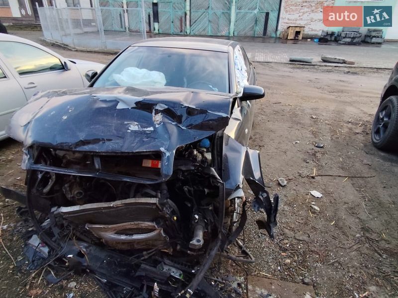 Седан Audi A4 2001 в Сумах
