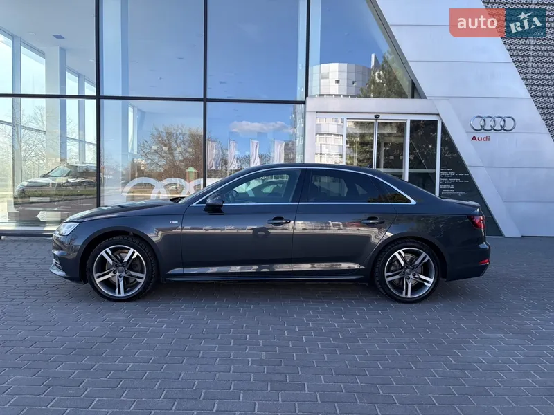 Audi A4 2017