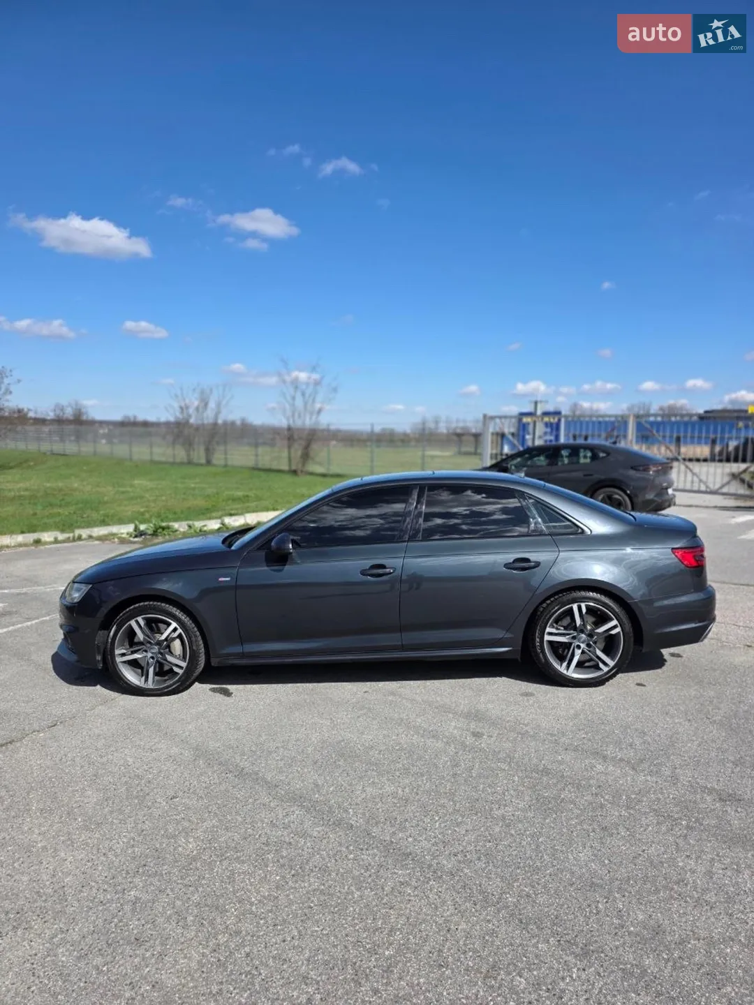 2016 Audi A4 - мініатюра 8