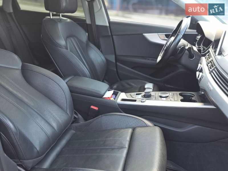 Седан Audi A4 2016 в Харькове