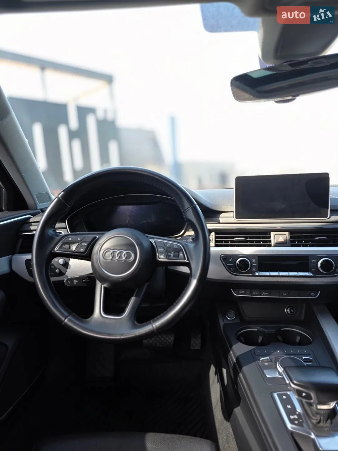 Audi A4 2016 VIN WAUFNAF46HN009647 фото оголошення 21 з 21