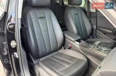 Седан Audi A4 2018 в Дрогобыче
