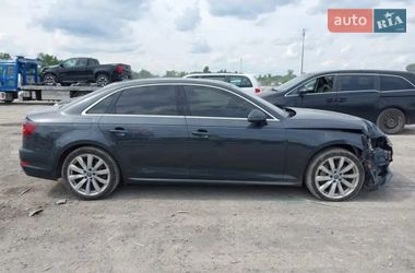 Седан Audi A4 2018 в Луцке